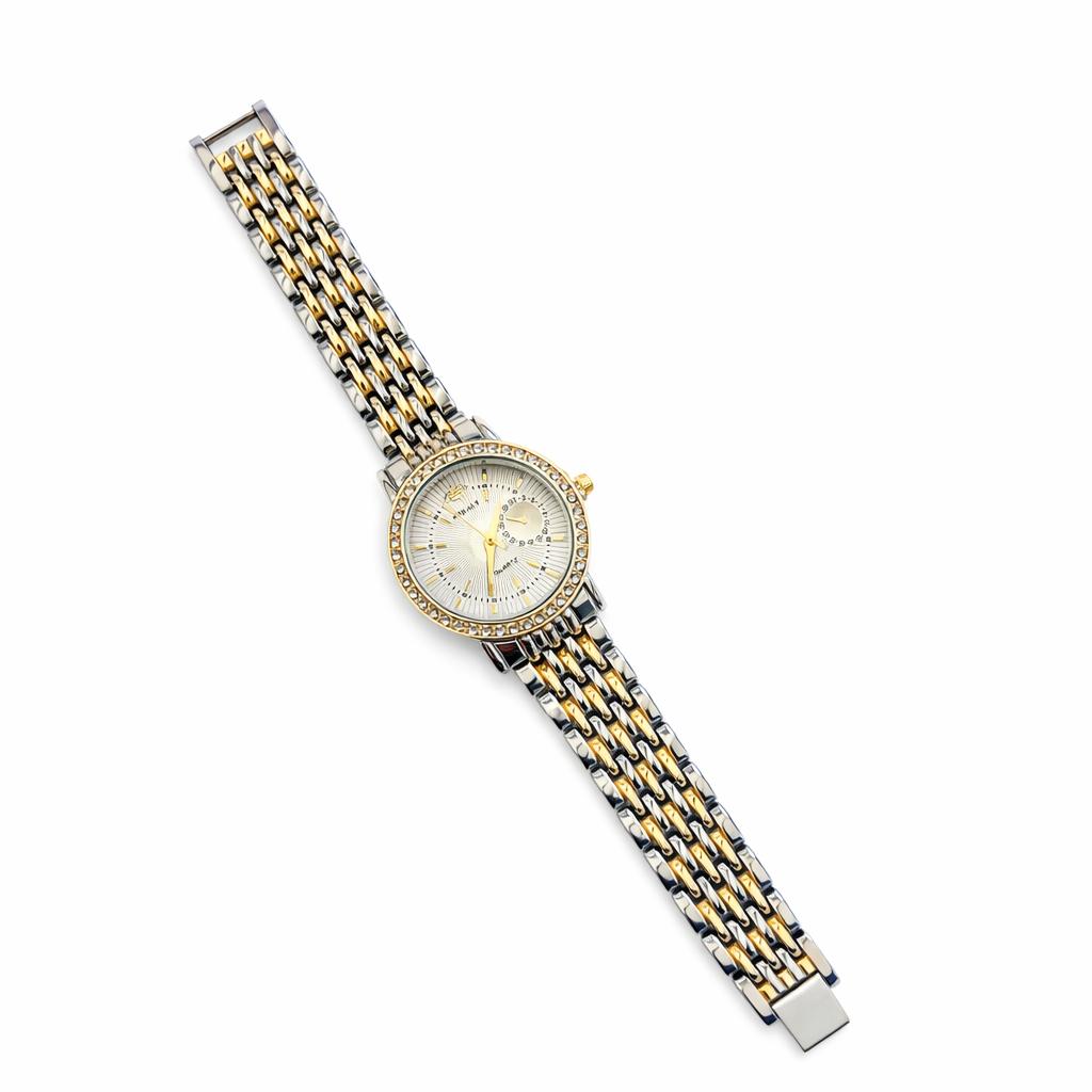Montre Aurélia by GalerieShop.fr featuring a sleek design with a classic watch face and elegant strap.